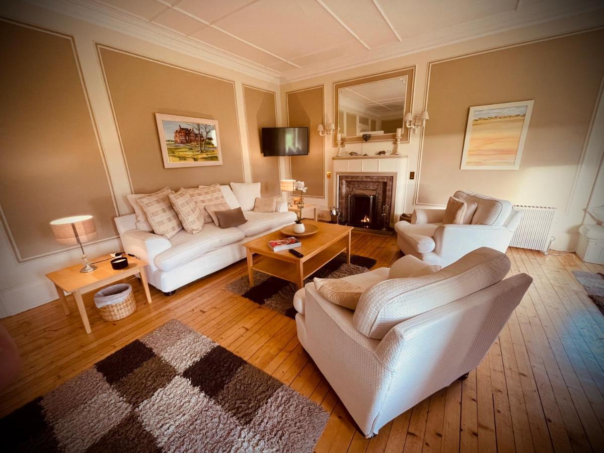 Sandhill House Troon Bagian luar foto